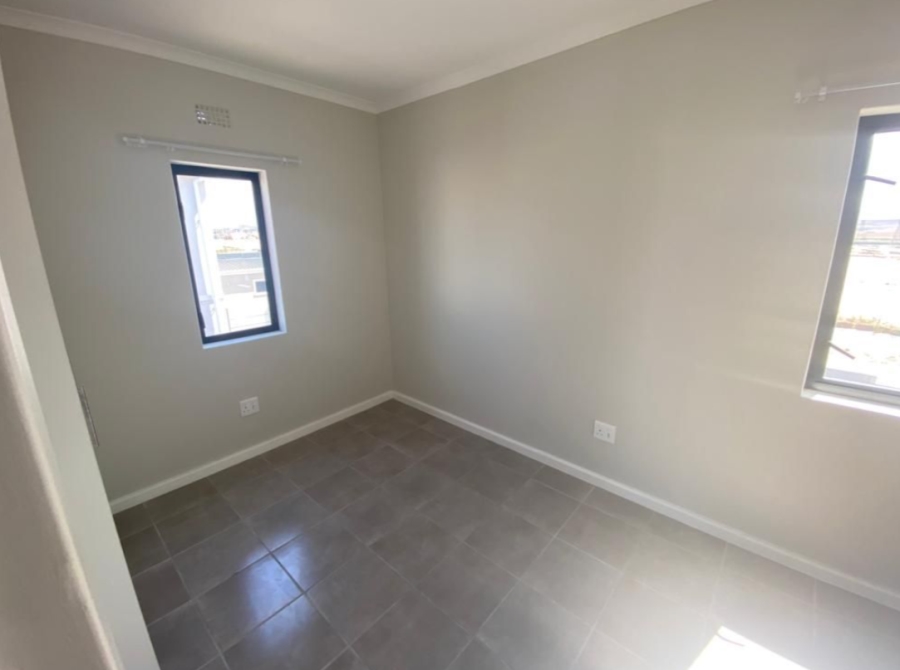 3 Bedroom Property for Sale in Rivergate Western Cape